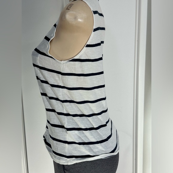 Whisper Cotton V-Neck Pocket Tank in Creston Stripe Size Small - Picture 2 of 5
